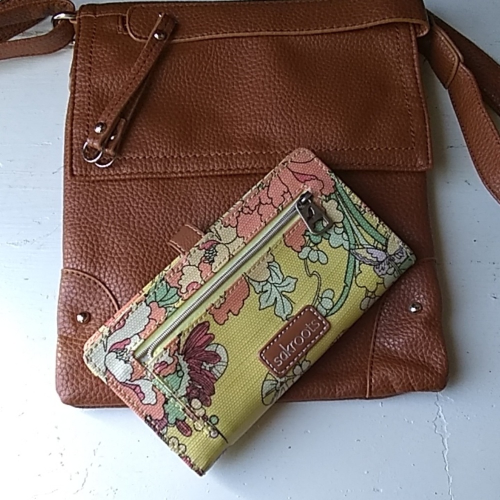 Sakroots Wallet/Cross Body Bag